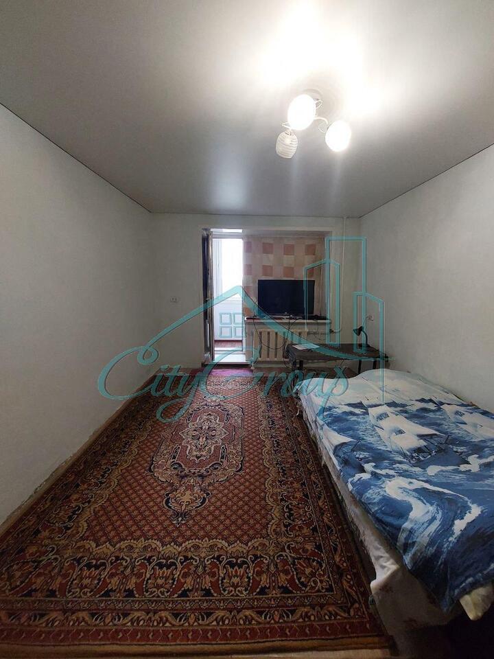 квартира г Орск р-н Ленинский пр-кт Ленина 56а фото 1
