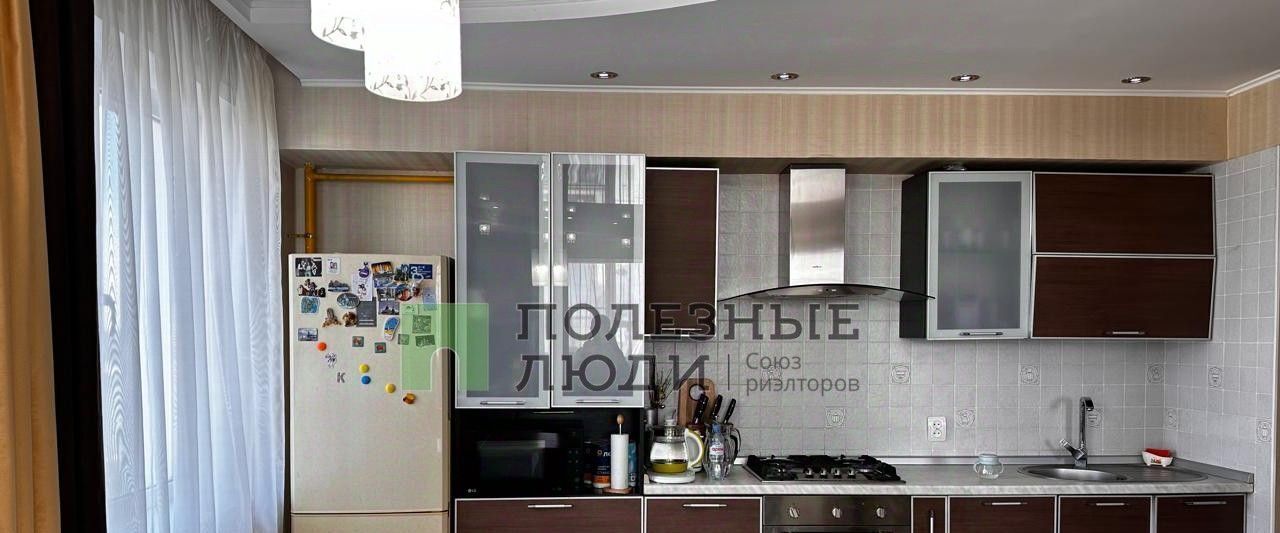 квартира г Астрахань р-н Кировский ул Шаумяна 9 фото 12