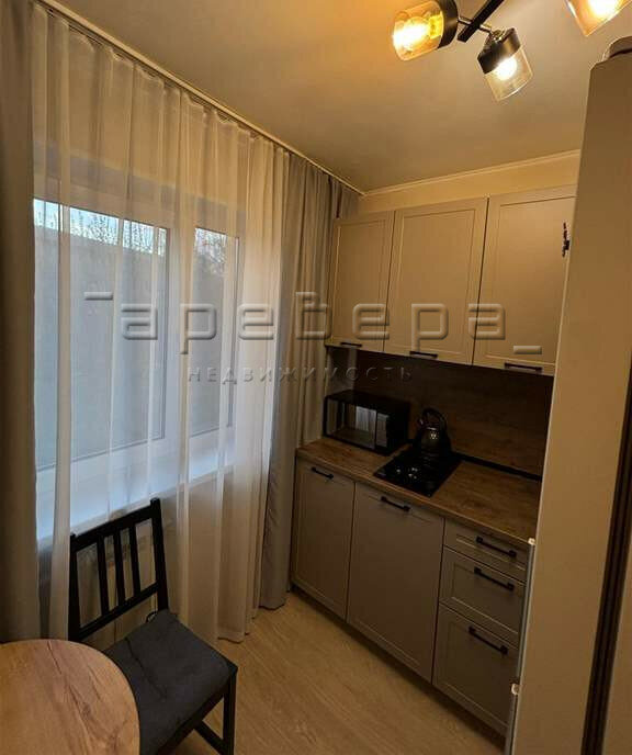 квартира г Красноярск р-н Свердловский ул Семафорная 205а фото 6