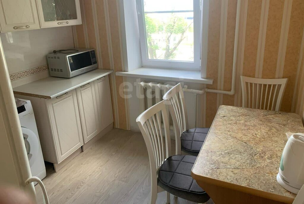 квартира г Ишим ул Республики 10в фото 4