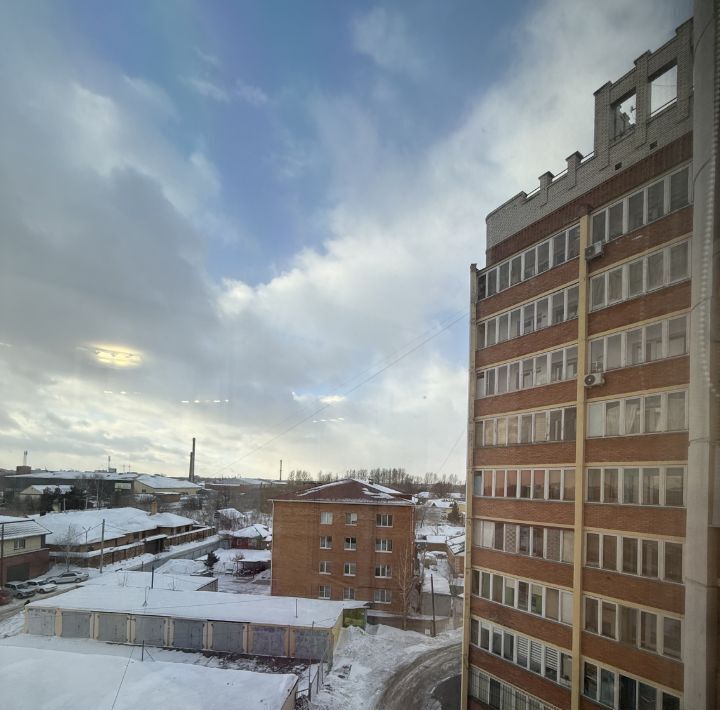 квартира г Омск р-н Центральный ул 20-я Амурская 53 пос. Амурский фото 12