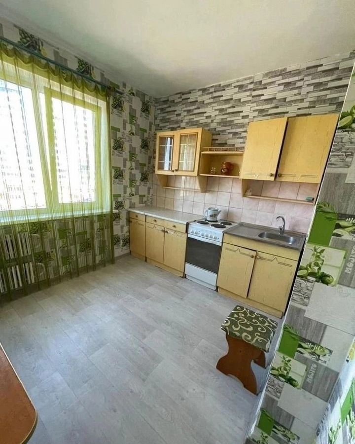 квартира г Старый Оскол мкр-н Восточный, 14 фото 1