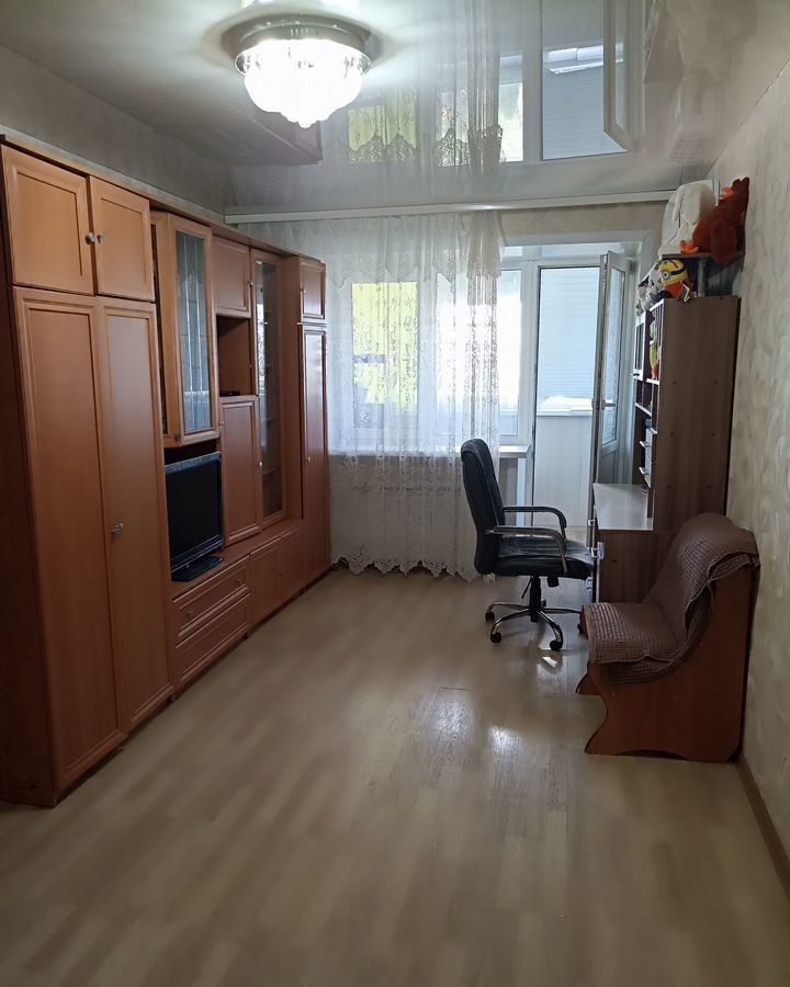 квартира г Волгоград р-н Кировский ул им. Зины Маресевой 9 фото 2
