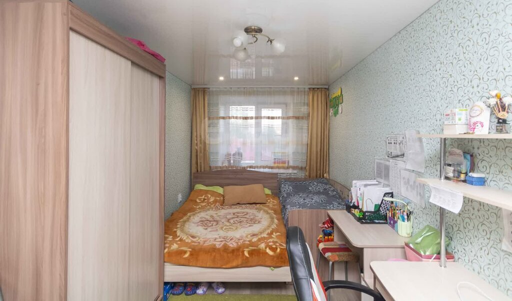 квартира г Ишим ул Одоевского 27 фото 5