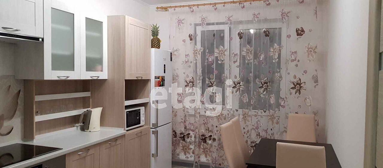 квартира г Тобольск 15-й мкр-н, 11А фото 2