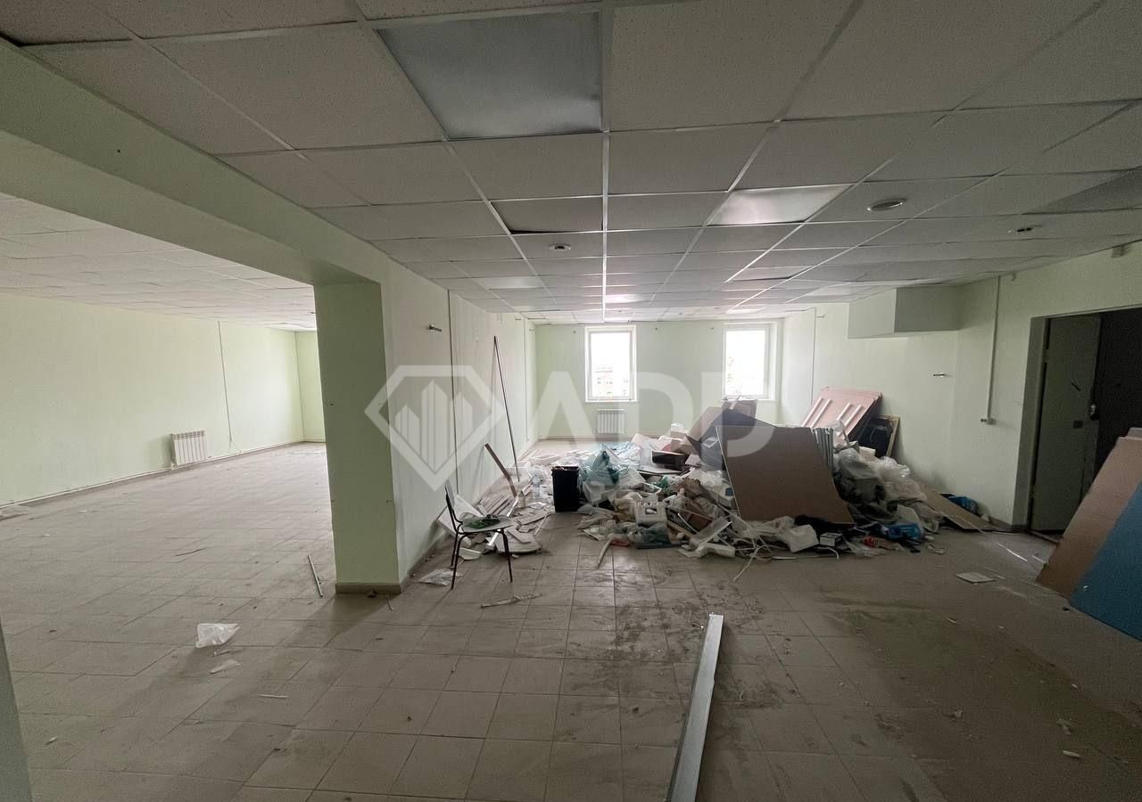 торговое помещение г Набережные Челны р-н Центральный ул Шамиля Усманова 39 Республика Татарстан Татарстан фото 4