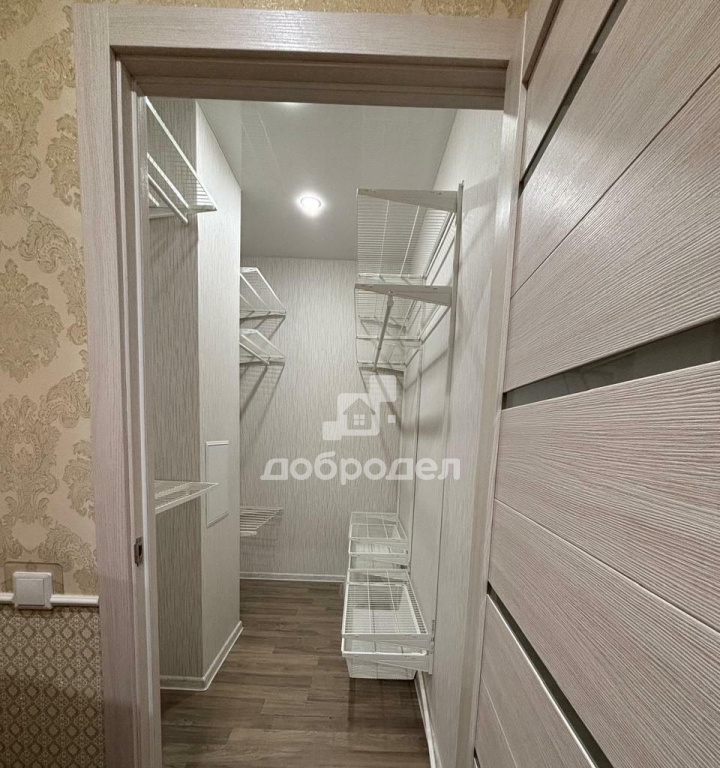 квартира г Екатеринбург Уральская Заречный м-н, Героев России, 35 фото 16