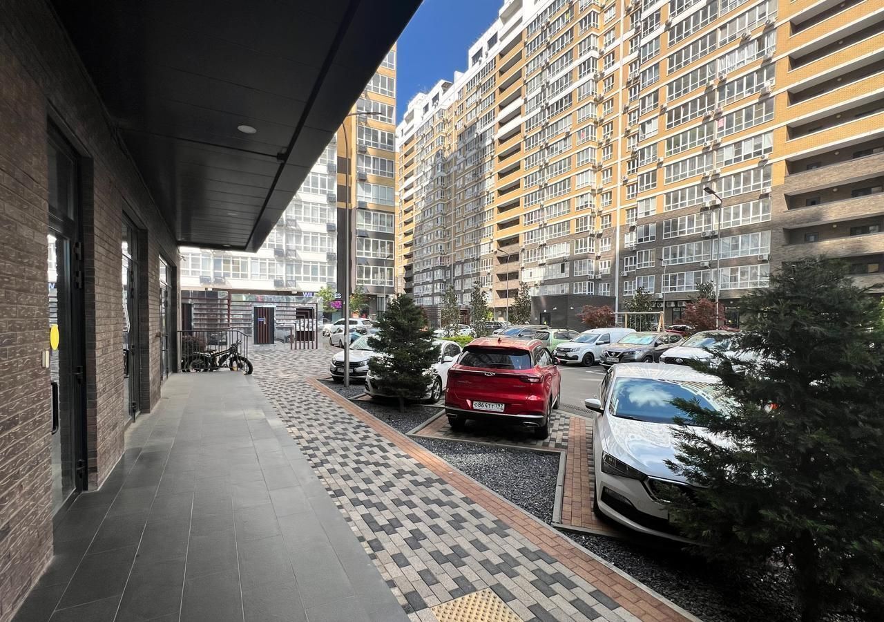 торговое помещение г Краснодар р-н Карасунский ул Сормовская 1/6 фото 9