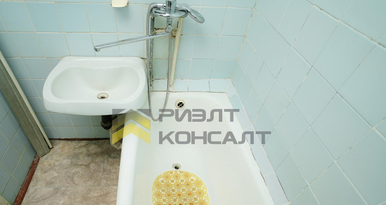 квартира г Омск Тополиный ул Дмитриева 6 фото 26