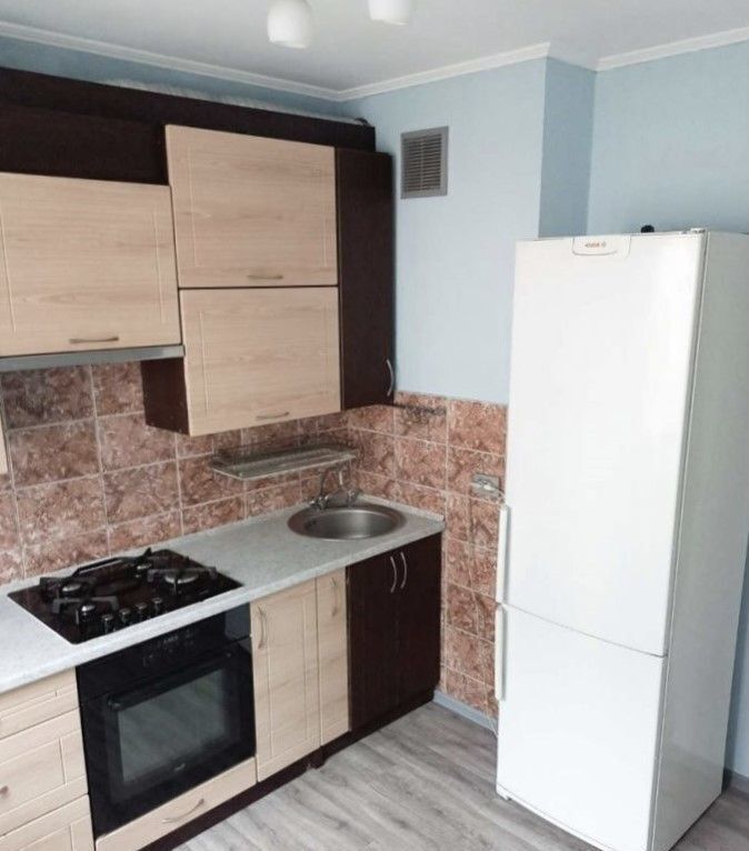 квартира г Калининград р-н Ленинградский ул А.Невского 105 фото 1