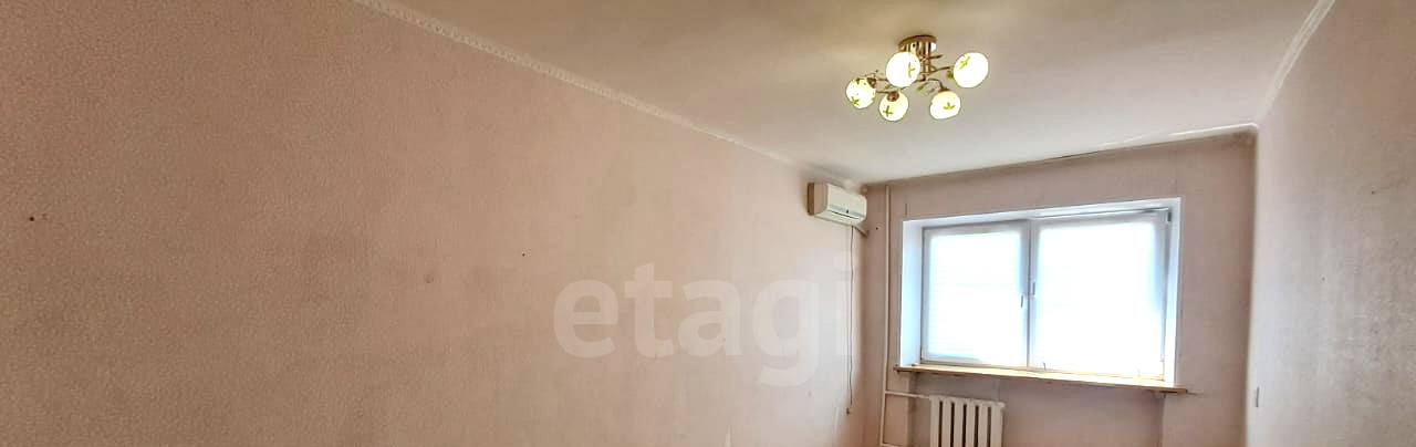 квартира р-н Ейский г Ейск ул Островского 8 фото 1