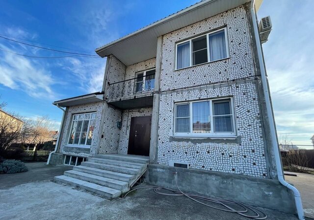 дом п Лазурный ул Уренгойская 14 р-н Прикубанский фото