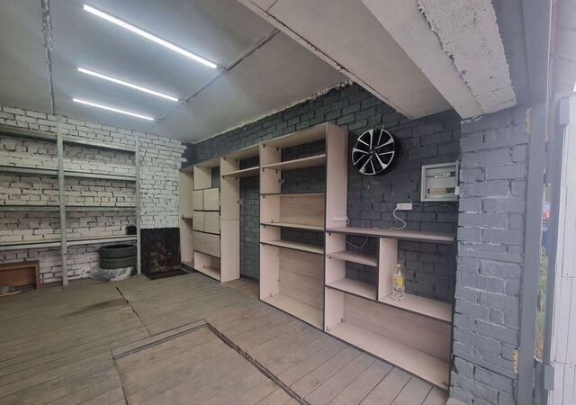 г Екатеринбург р-н Октябрьский ул Латвийская 37б фото