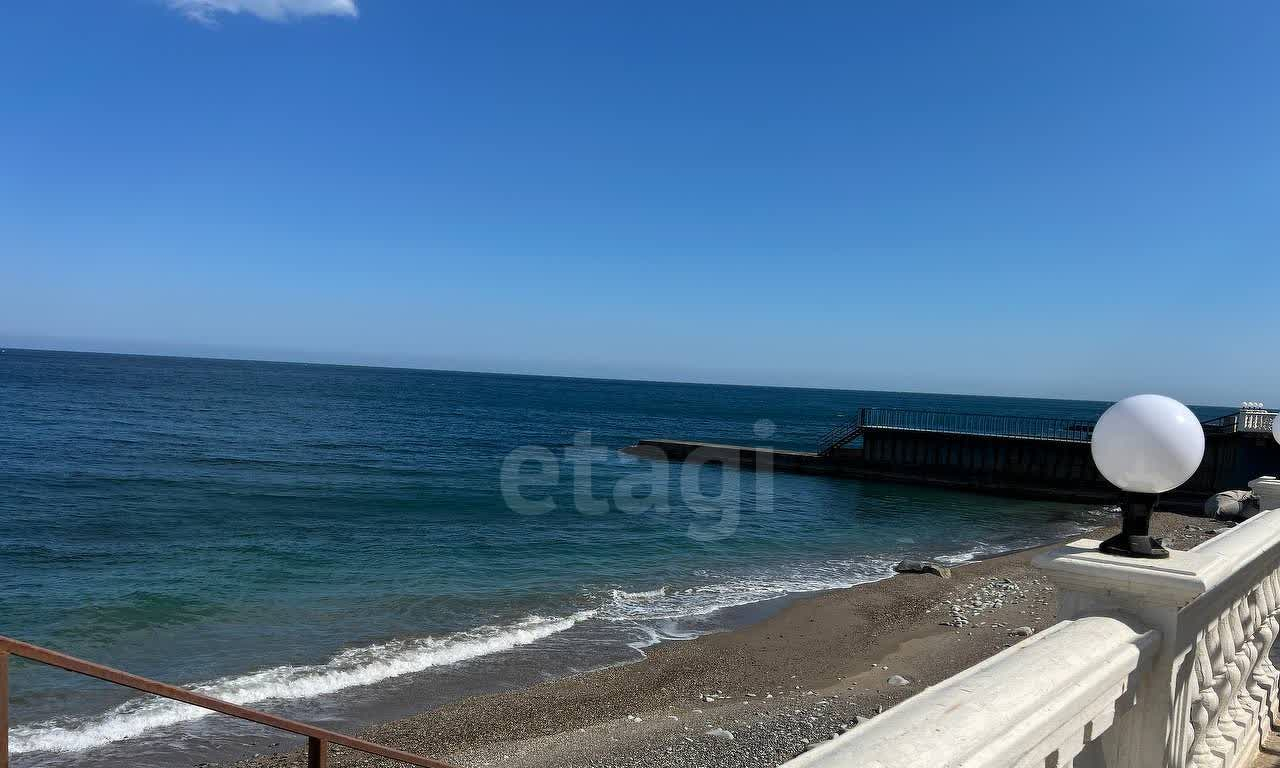квартира г Алушта п Чайка Административное здание фото 14