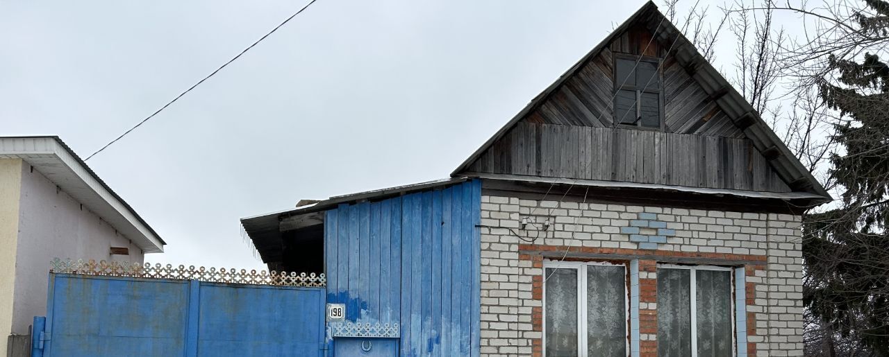 дом г Энгельс ул Пристанская 198 фото 1