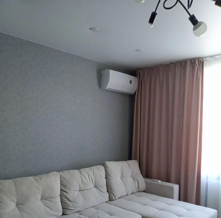 квартира г Симферополь р-н Железнодорожный ул Киевская 120бк/2 фото 1
