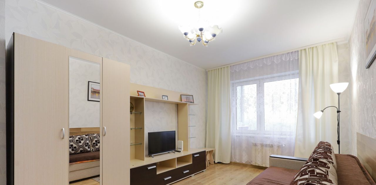 квартира г Калининград р-н Центральный ул Каштановая аллея 169 фото 1
