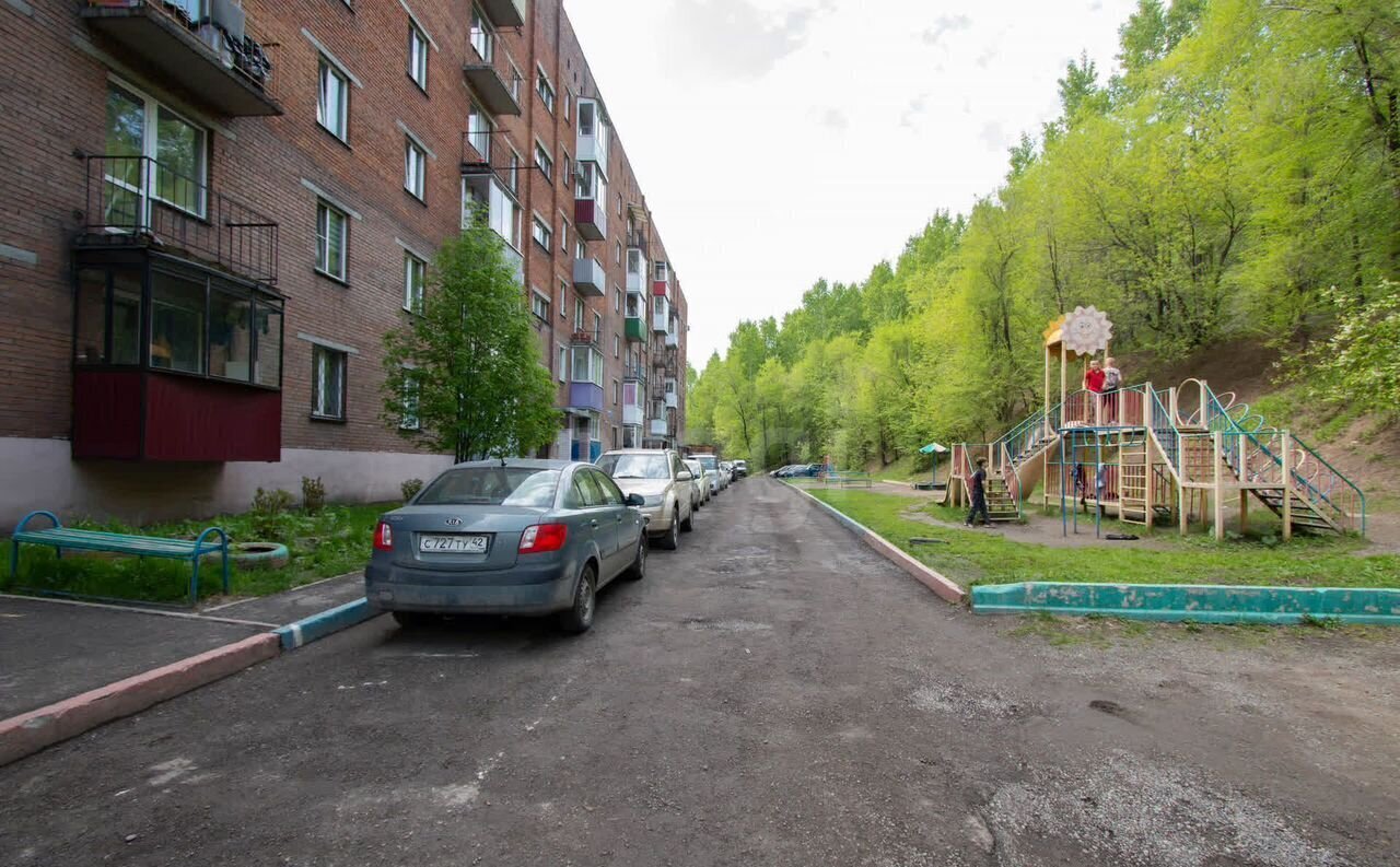 квартира г Новокузнецк р-н Кузнецкий ул Екимова 11а Кемеровская обл. — Кузбасс фото 19