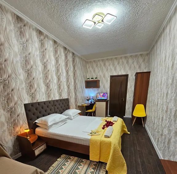 комната г Геленджик пр-кт Геленджикский 100а Центр фото 1