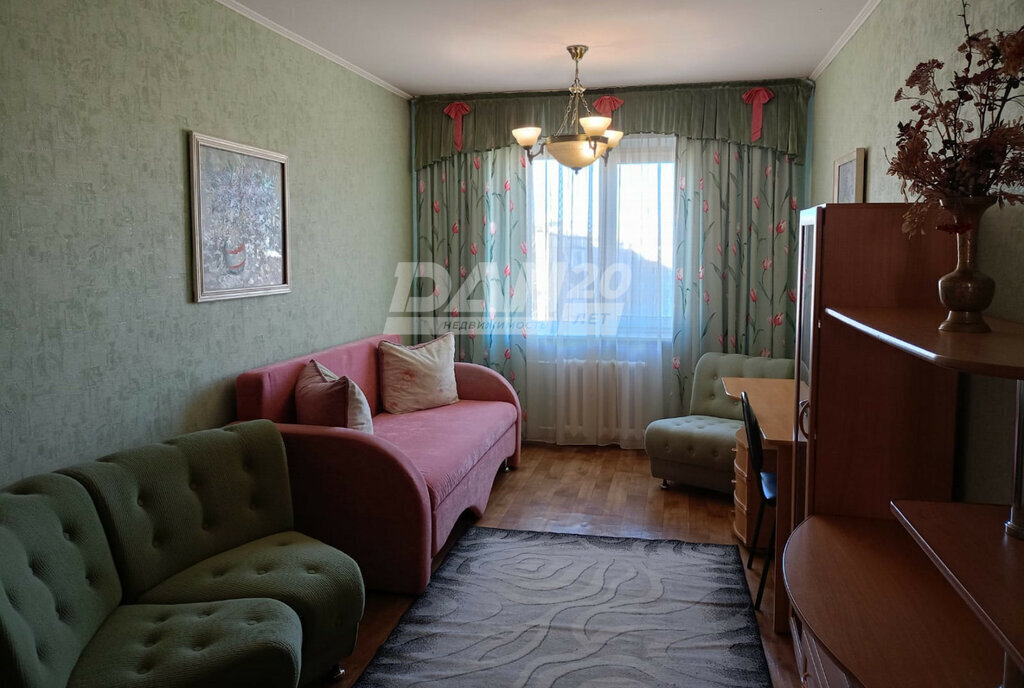 комната г Челябинск ул Братьев Кашириных 99б фото 3