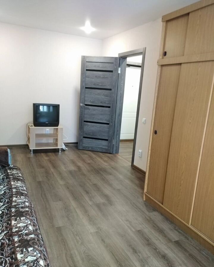 квартира г Чебоксары ул Писателя Лаврентия Таллерова 6к/1 фото 8