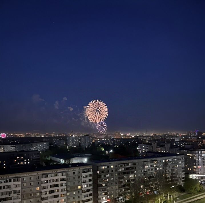 квартира г Омск р-н Кировский ул 70 лет Октября 3/1 фото 14