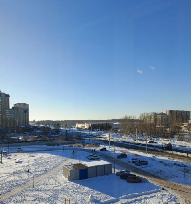 квартира г Омск р-н Кировский ул 70 лет Октября 3 фото 29