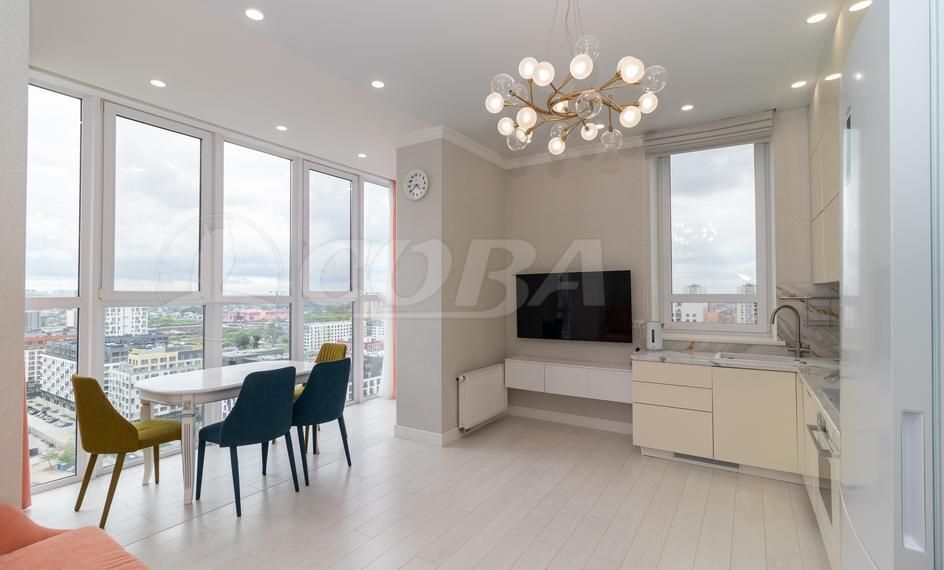 квартира г Тюмень р-н Центральный ул Газовиков 73 фото 2