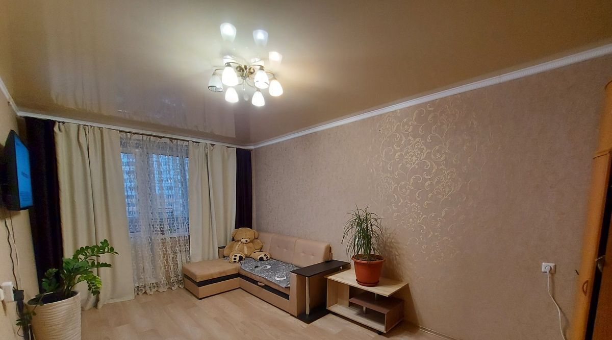 квартира р-н Яковлевский г Строитель ул Жукова 13 фото 1