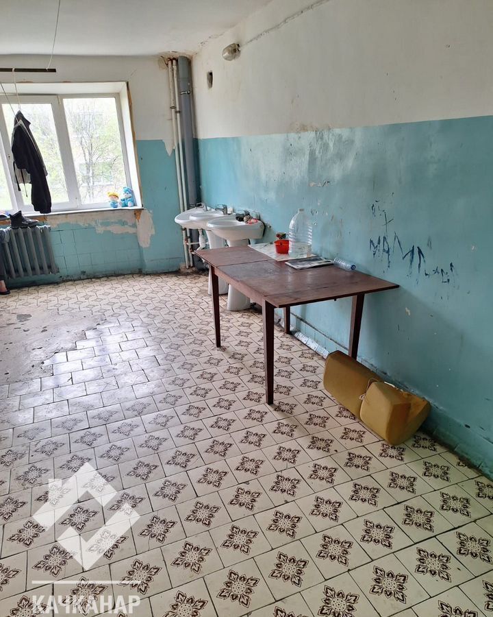 комната г Качканар Качканарский г. о., 4-й мкр-н, 27 фото 4