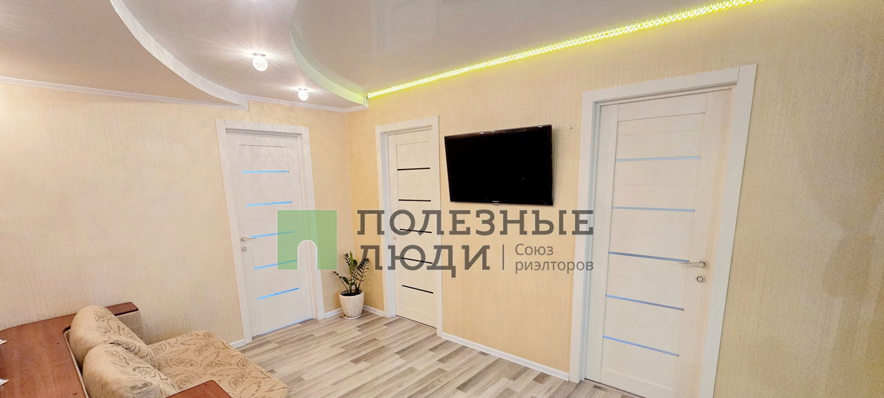 квартира г Саратов п Юбилейный р-н Волжский ул им братьев Никитиных 6 м-н фото 11