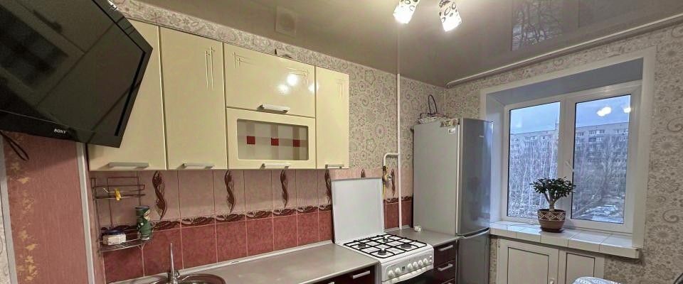 квартира р-н Зеленодольский г Зеленодольск ул Королева 8а фото 2