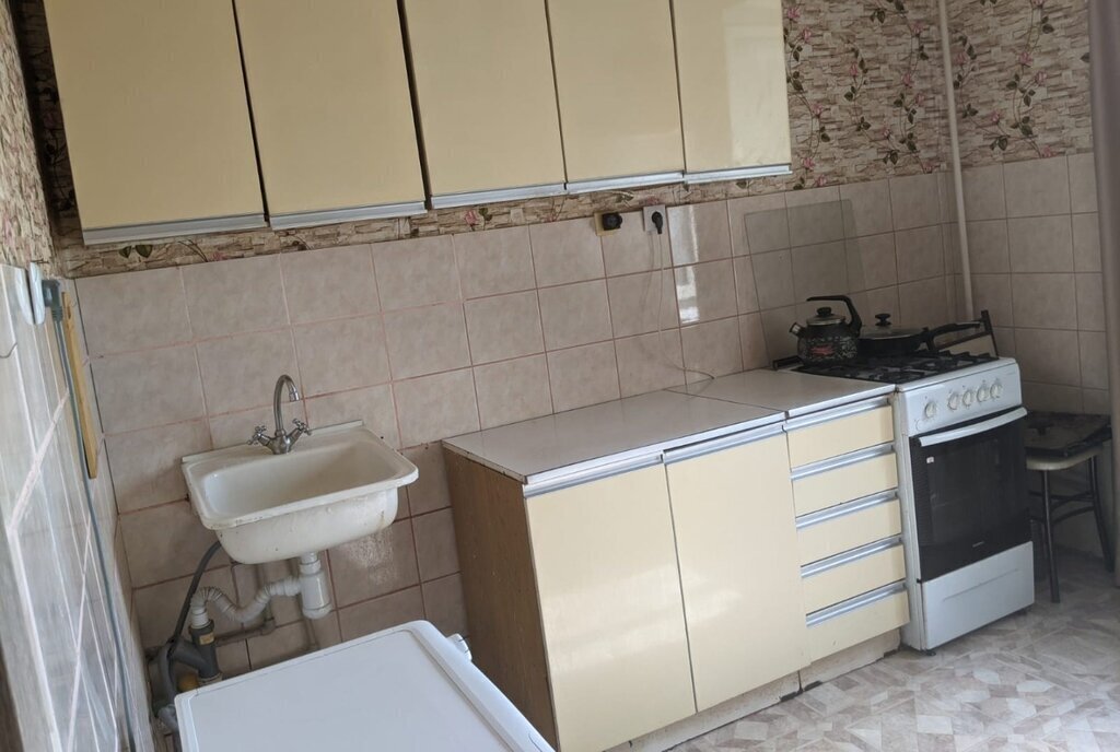 квартира г Саратов р-н Заводской Новая 9-я линия, 12 фото 2