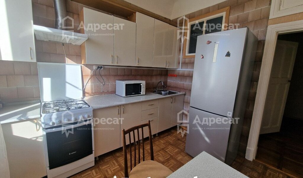квартира г Волгоград р-н Ворошиловский ул Рабоче-Крестьянская 37 фото 2