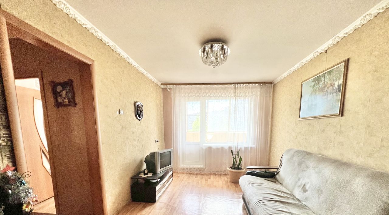 квартира г Новокузнецк р-н Центральный ул Кирова 99 фото 3