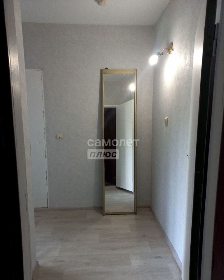 квартира г Омск р-н Советский ул Малиновского 10/1 фото 5