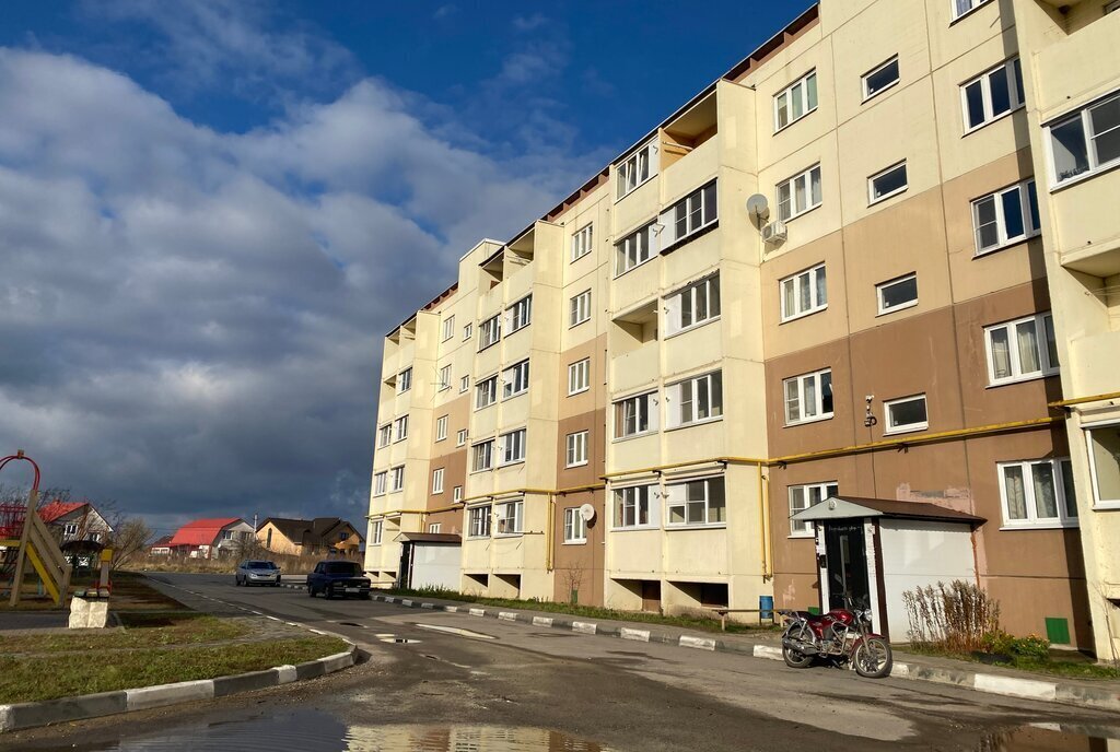 квартира р-н Грязинский г Грязи ул Карьерная 22б фото 2