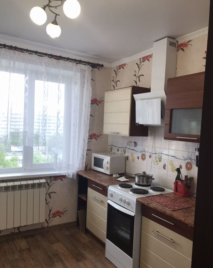 квартира г Тольятти р-н Автозаводский 16 квартал ул Автостроителей 25 фото 1