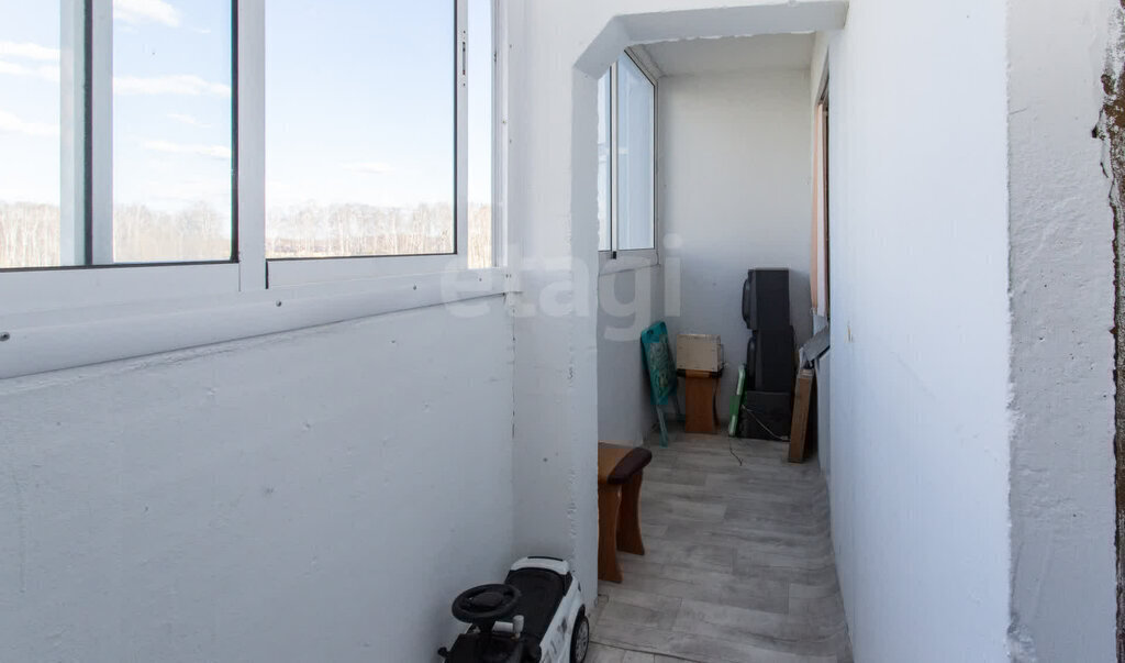 квартира г Тобольск 86, 10-й микрорайон фото 2