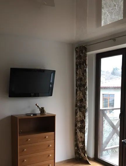 комната г Ялта пгт Гурзуф ул Крымских партизан 26 фото 1