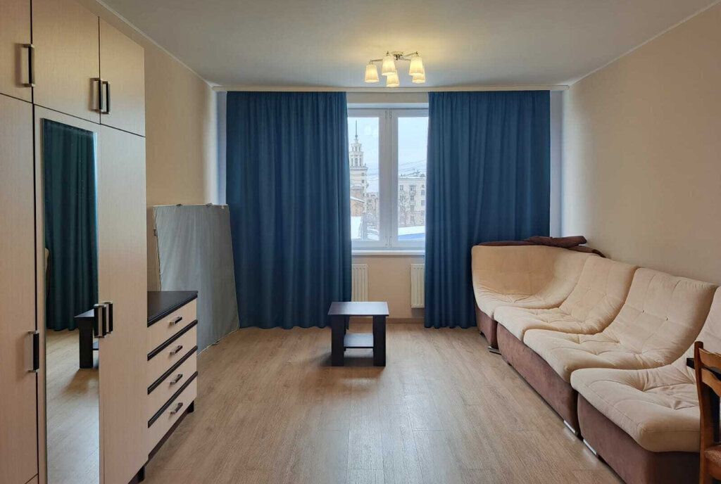 квартира г Екатеринбург Уральская ул Азина 22/2 фото 1