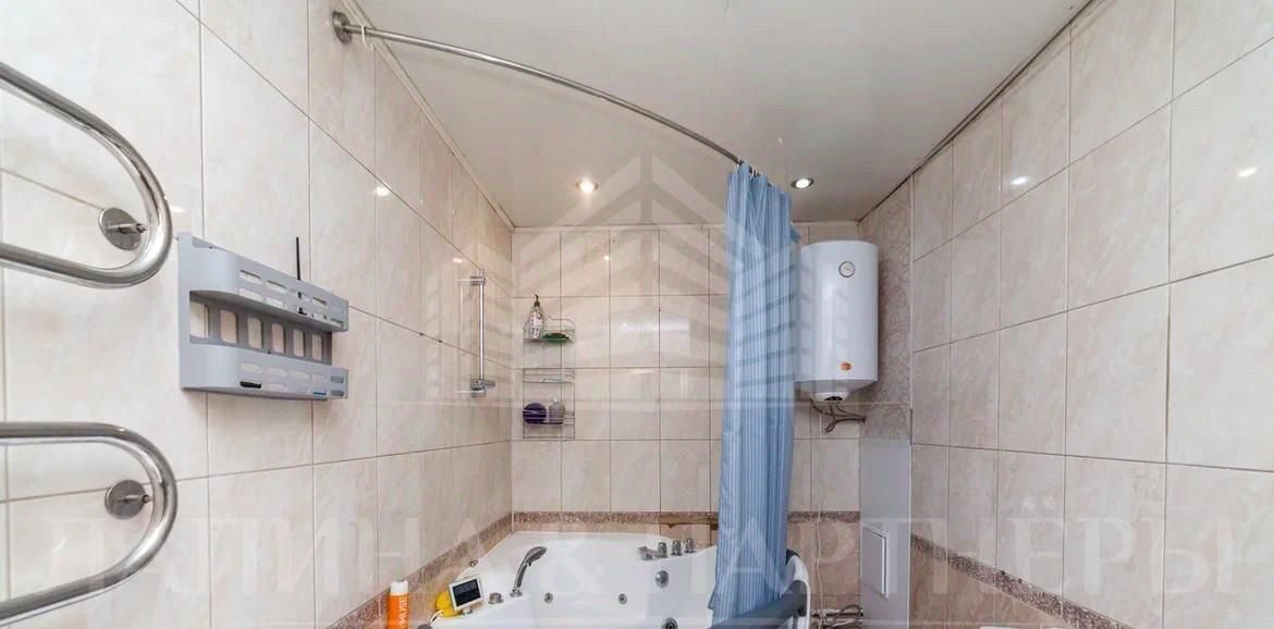 квартира г Новокузнецк р-н Центральный ул Свердлова 22 фото 15