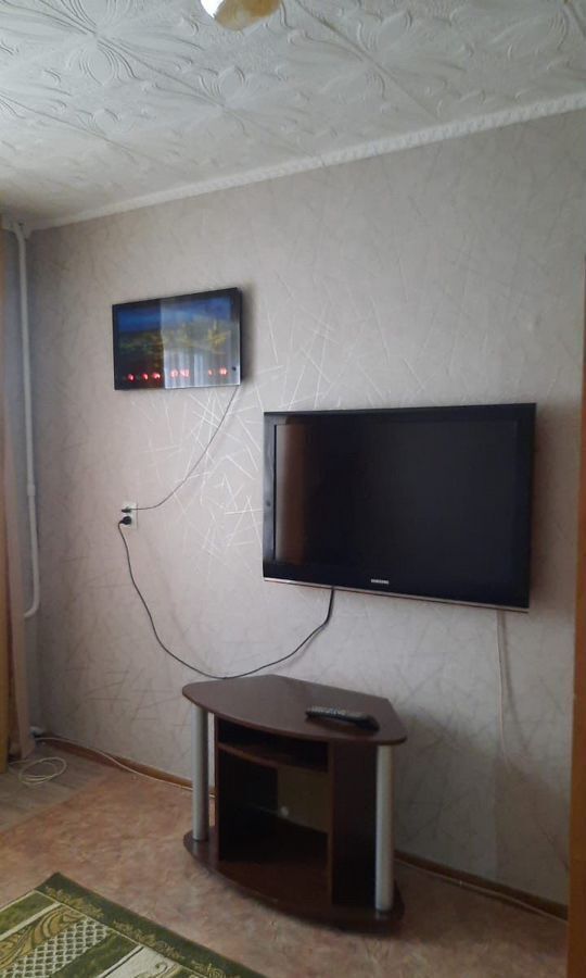 квартира г Кировград ул Дзержинского 4 Кировградский г. о. фото 4