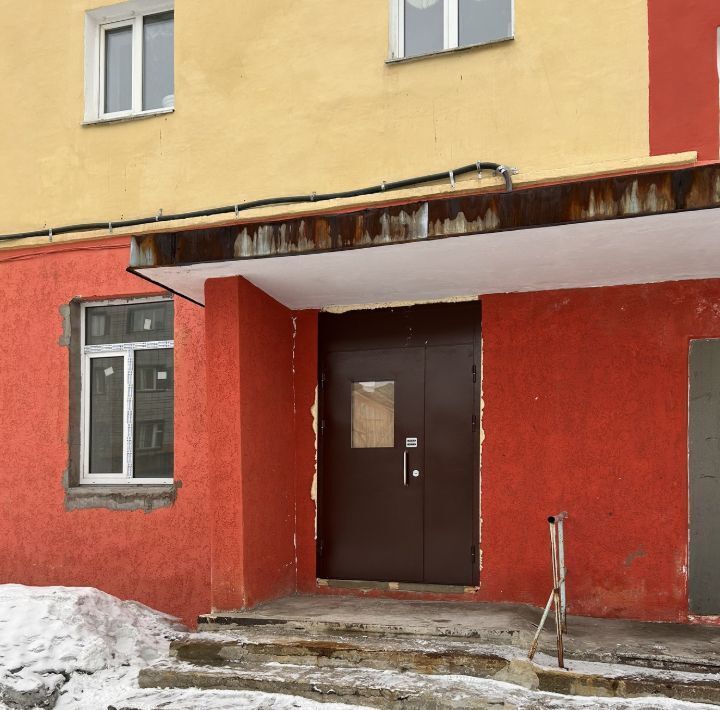 квартира г Североморск ул Комсомольская 20 фото 2