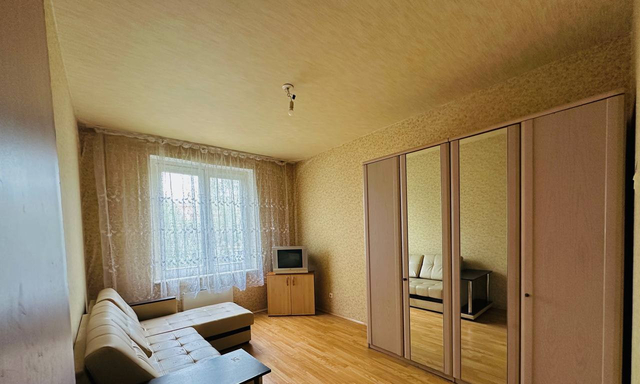 п Кузнечики м-н, улица Академика Доллежаля, 31 фото