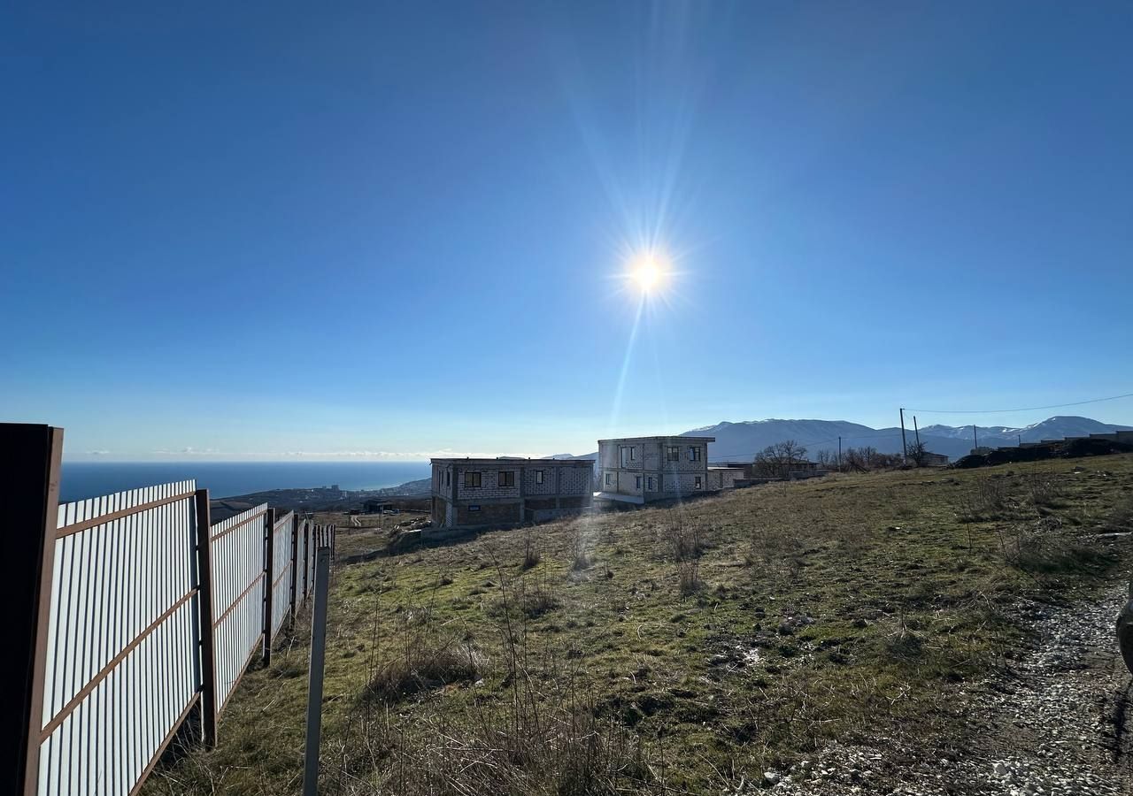 земля г Алушта с Лучистое ул Ай-Серез фото 8