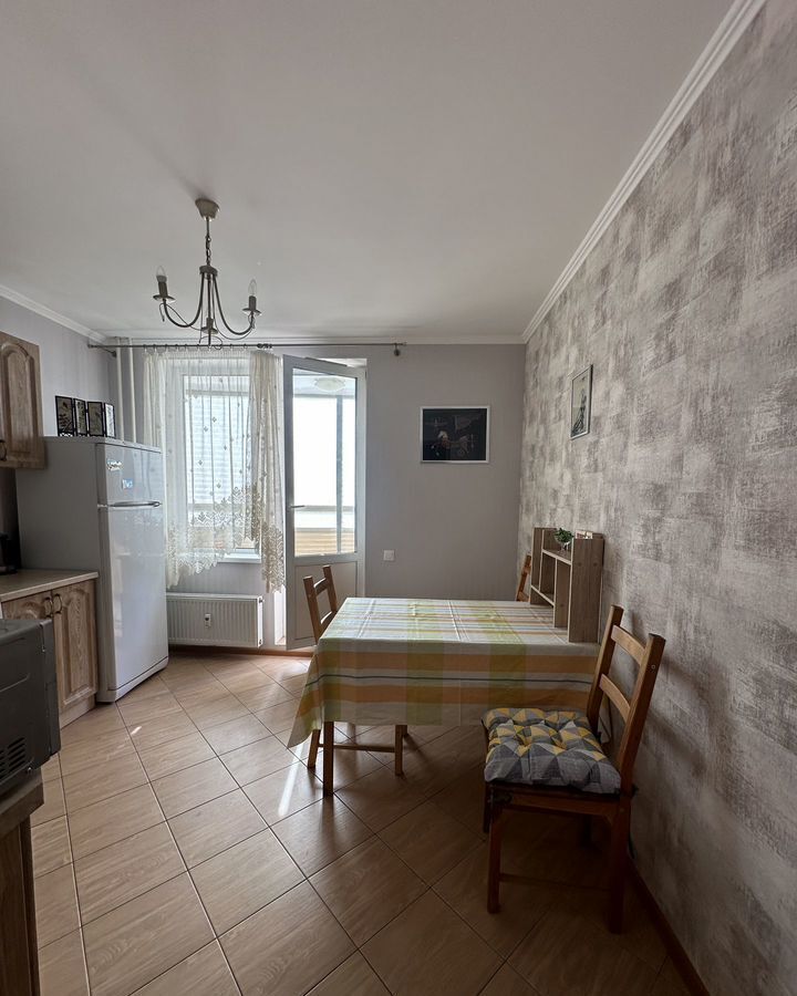квартира г Санкт-Петербург ул Оптиков 45к/1 Беговая фото 1