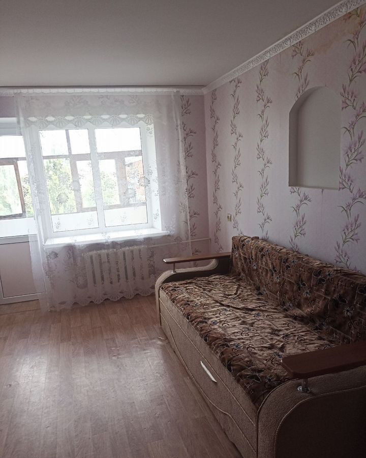 квартира г Новошахтинск ул Радио 6 фото 2