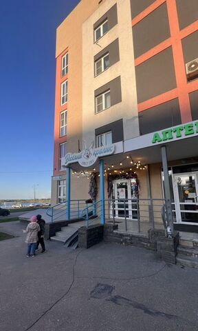 Стрелка наб Волжская 18 фото