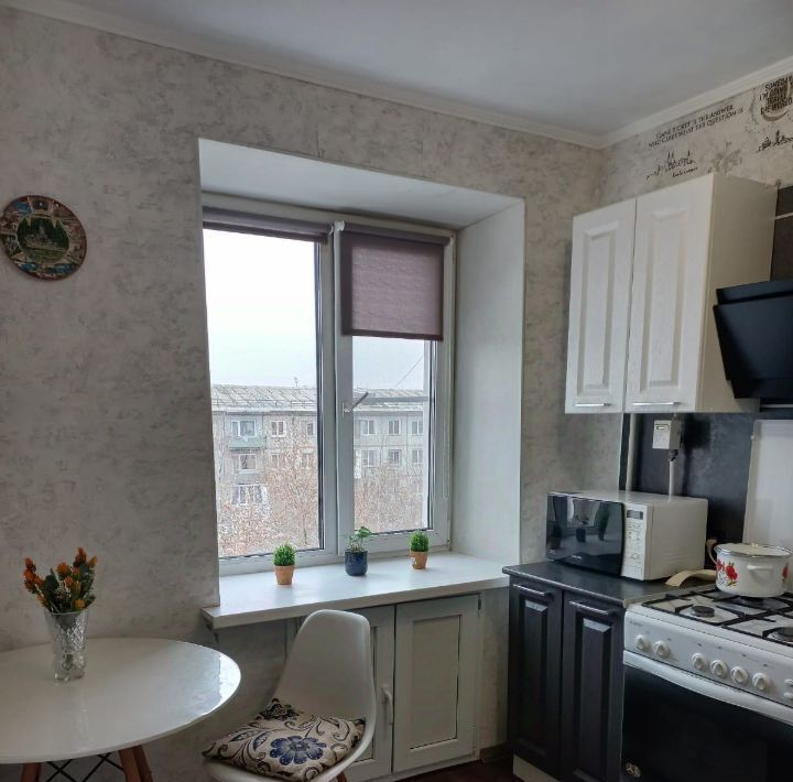 квартира г Омск р-н Центральный ул Алтайская 18 пос. Амурский фото 3